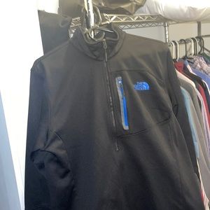 The North Face Quarterzip